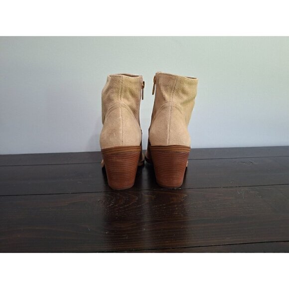 Vince Camuto Tan Leather Square Toe Bootie/NWOB, Size 9M - Picture 7 of 10